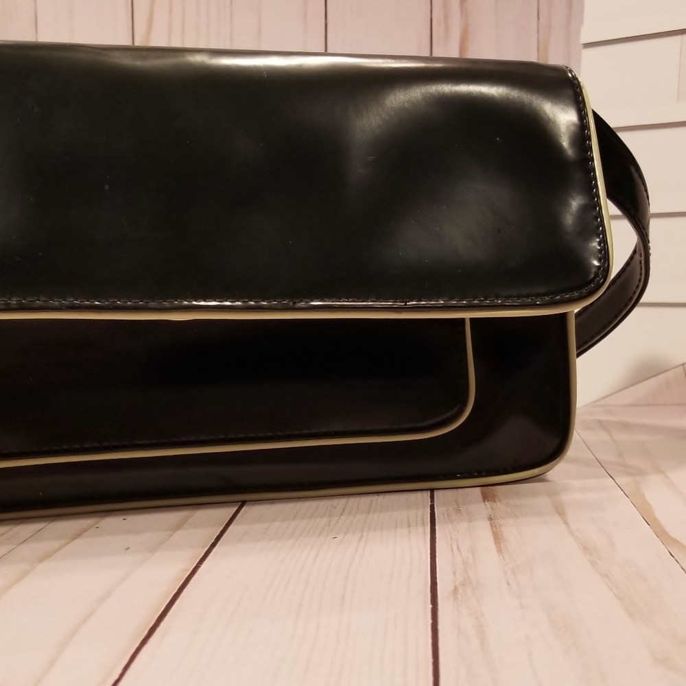 Gorgeous Vintage Liz Claiborne Black Bag